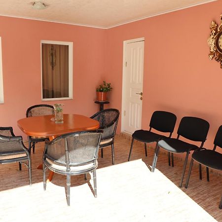 Готель Feel House T'erjola Екстер'єр фото