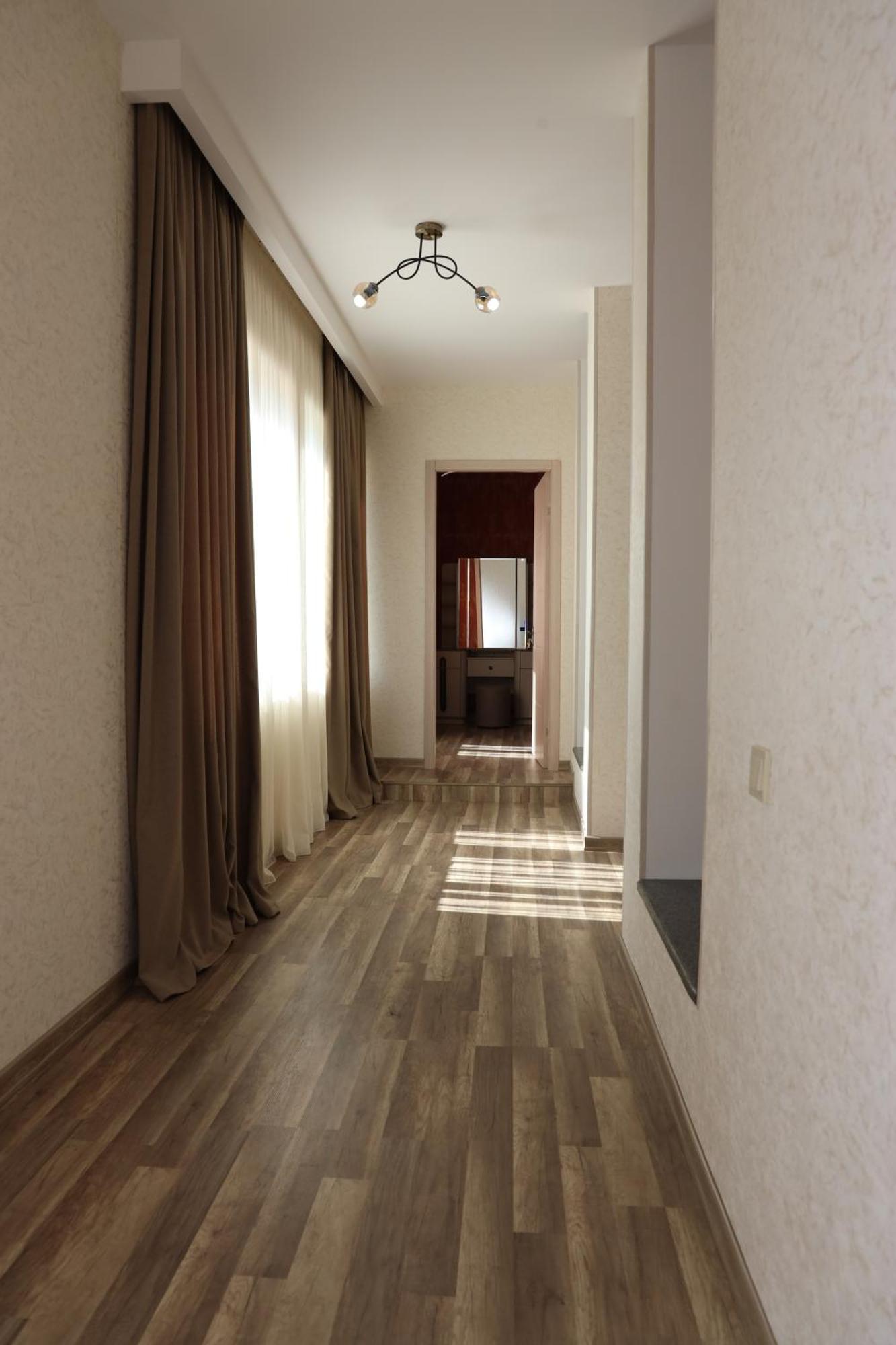 Готель Feel House T'erjola Екстер'єр фото