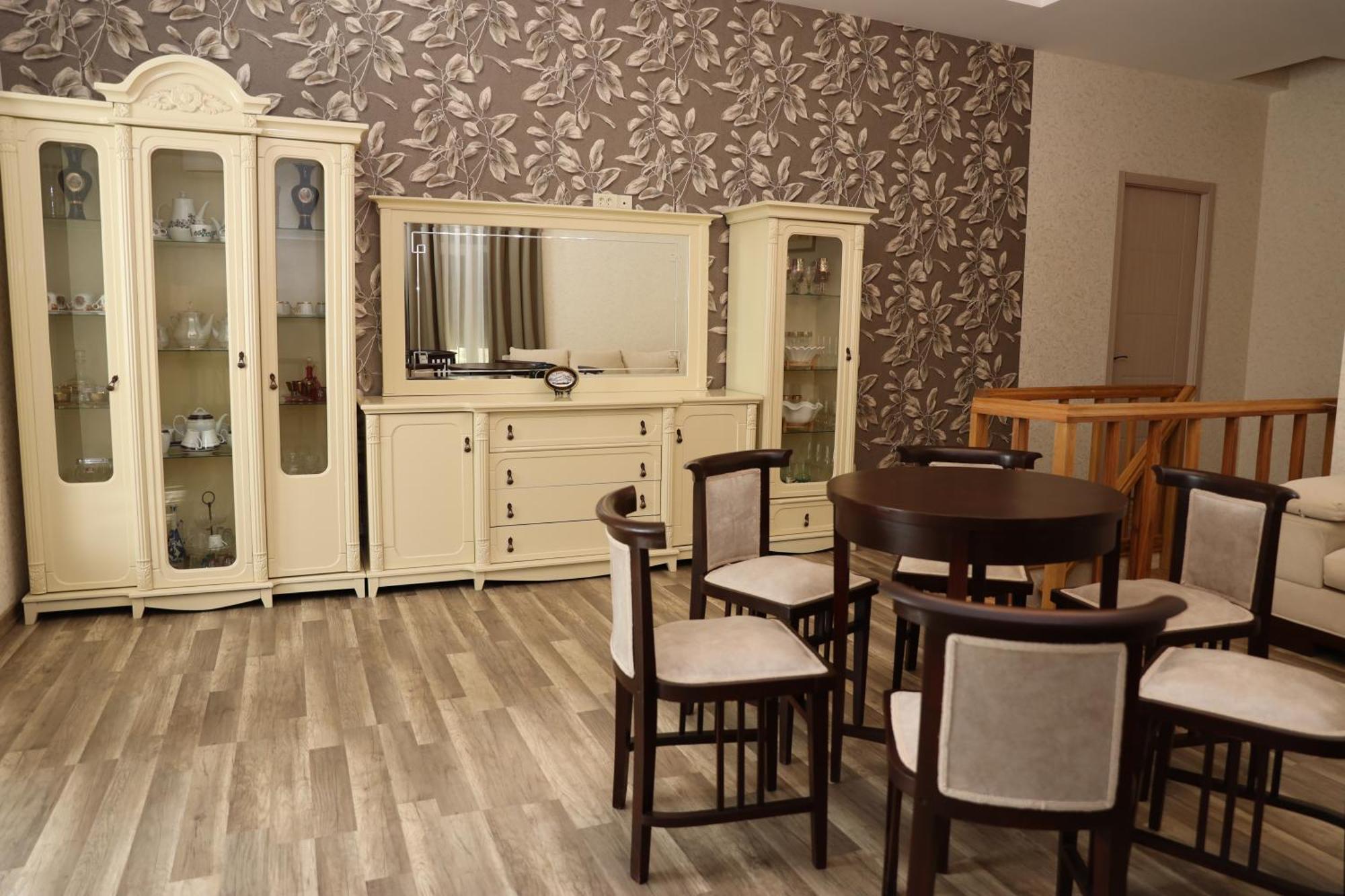 Готель Feel House T'erjola Екстер'єр фото